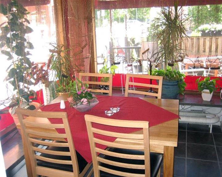 Hotell Aqva Restaurang & Bar Ett Biosfarhotell Med Fokus Pa Hallbarhet Mariestad Restaurant foto